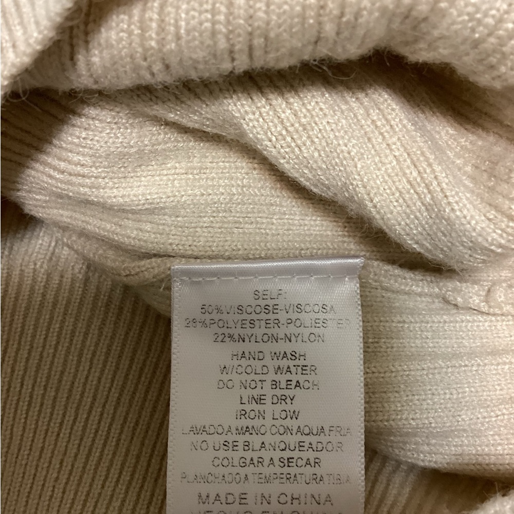 ☀️Listicle pants and sweater top ☀️ - Picture 4 of 5